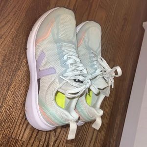 Veja womens condor 2 sneakers